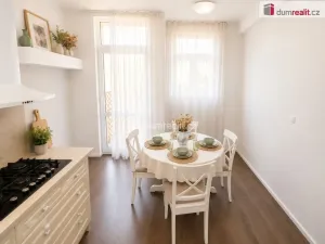 Prodej bytu 3+1, Praha - Dejvice, Eliášova, 82 m2