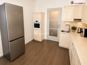Prodej bytu 3+1, Praha - Dejvice, Eliášova, 82 m2
