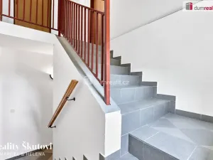 Prodej činžovního domu, Ústí nad Labem - Předlice, Hrbovická, 350 m2