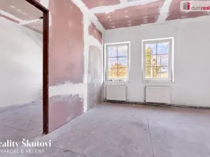 Prodej komerční nemovitosti, Ústí nad Labem - Předlice, Hrbovická, 350 m2
