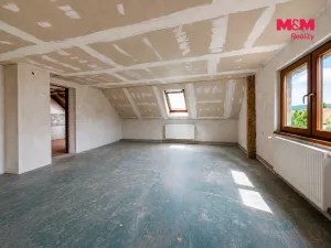 Prodej rodinného domu, Hrádek nad Nisou - Donín, Tovární, 260 m2