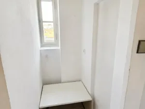Pronájem bytu 3+kk, Praha - Smíchov, Ostrovského, 79 m2