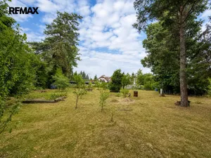 Prodej pozemku pro bydlení, Zvole, 2039 m2