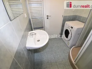Pronájem bytu 2+kk, Praha - Krč, Na Dvorcích, 41 m2