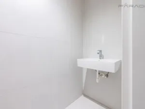 Pronájem bytu 2+kk, Praha - Smíchov, Grafická, 66 m2