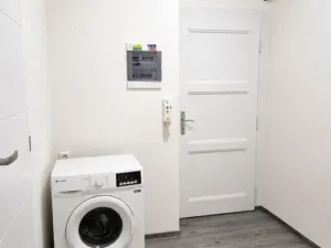 Pronájem bytu 2+kk, Praha - Vysočany, U vysočanského pivovaru, 50 m2