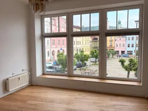 Pronájem bytu 1+kk, Broumov, Mírové náměstí, 50 m2