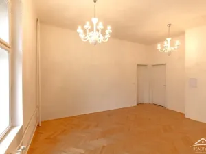 Pronájem bytu 2+1, Praha - Vinohrady, Na Kozačce, 73 m2