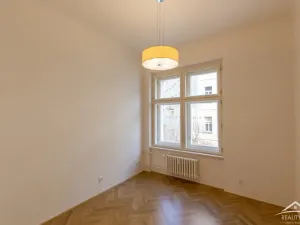 Pronájem bytu 2+1, Praha - Vinohrady, Na Kozačce, 73 m2