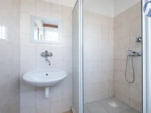 Prodej rodinného domu, Nečín, 193 m2