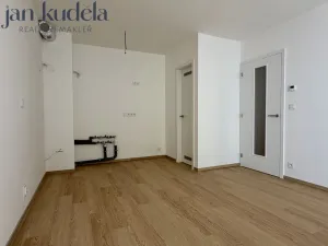 Pronájem bytu 2+kk, Brno, Hvězdová, 47 m2