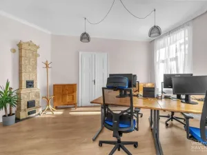 Pronájem obchodního prostoru, Chrudim, V Hliníkách, 171 m2