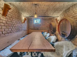 Pronájem obchodního prostoru, Chrudim, V Hliníkách, 171 m2