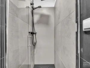 Pronájem obchodního prostoru, Chrudim, V Hliníkách, 171 m2