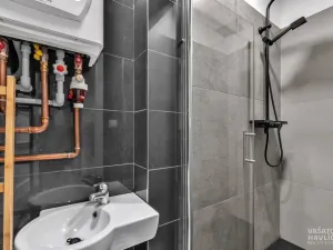 Pronájem obchodního prostoru, Chrudim, V Hliníkách, 171 m2