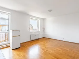 Pronájem bytu 1+kk, Praha - Troja, Vřesová, 34 m2
