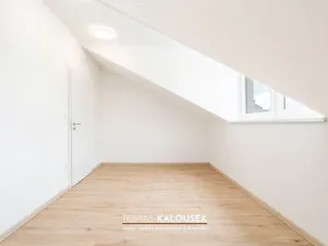 Prodej bytu 2+kk, Ivančice, Dr. Novotného, 53 m2