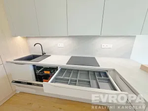 Pronájem bytu 3+kk, Olomouc, Bryksova, 74 m2