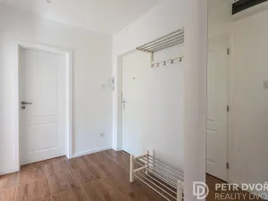 Pronájem bytu 2+1, Praha - Malešice, Přistoupimská, 62 m2