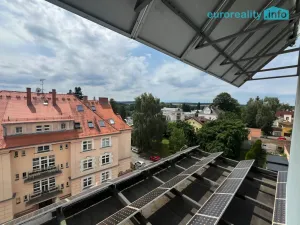 Pronájem obchodního prostoru, Mariánské Lázně, Příčná, 90 m2