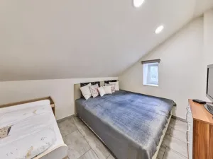 Prodej bytu 3+1, Trutnov - Poříčí, Voletinská, 87 m2