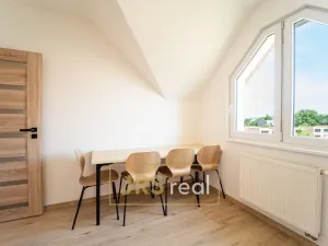 Prodej bytu 3+1, Hustopeče, Gen. Peřiny, 78 m2