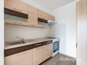 Pronájem bytu 2+kk, Praha, Petržílkova, 48 m2