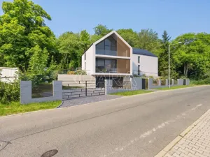 Prodej pozemku pro bydlení, Praha - Radotín, Strážovská, 947 m2
