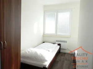 Pronájem bytu 2+1, Předměřice nad Labem, U Panelárny, 40 m2