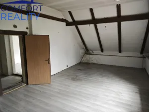 Prodej rodinného domu, Jiříkov, 580 m2