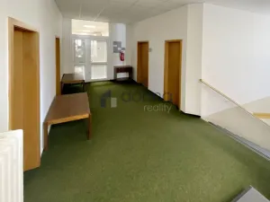 Pronájem kanceláře, Praha, Bartákova, 92 m2