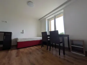 Pronájem bytu 1+kk, Praha - Suchdol, Suchdolské náměstí, 23 m2