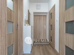Pronájem bytu 2+1, Teplice, 28. října, 55 m2