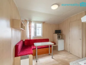 Prodej komerčního pozemku, Františkovy Lázně, Jezerní, 8616 m2