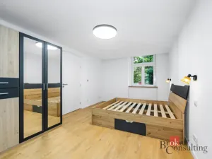 Prodej bytu 2+1, Plzeň - Jižní Předměstí, Dobrovského, 61 m2