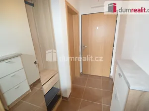Pronájem bytu 1+kk, Hostivice, Ječná, 34 m2
