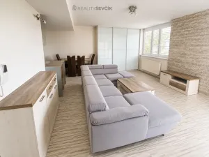 Prodej bytu 3+kk, Dobrá Voda u Českých Budějovic, Lázeňská, 90 m2