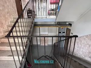 Prodej bytu 2+1, Kroměříž, Třasoňova, 58 m2
