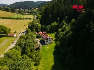 Prodej rodinného domu, Velké Karlovice, 245 m2