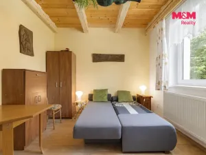 Prodej rodinného domu, Velké Karlovice, 245 m2