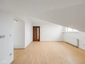 Pronájem bytu 2+1, Opava, Pekařská, 74 m2