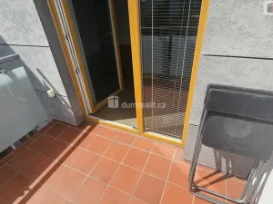 Pronájem bytu 2+kk, Praha - Strašnice, Nedvězská, 57 m2