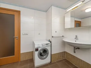 Pronájem bytu 1+kk, Praha - Vinohrady, Italská, 38 m2