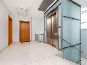Pronájem bytu 1+kk, Praha - Vinohrady, Italská, 38 m2