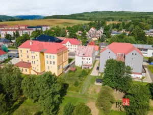 Prodej ubytování, Kovářská, nám. J. Švermy, 520 m2