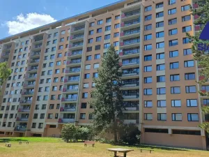 Pronájem bytu 3+1, Praha - Kobylisy, Kaňkovského, 69 m2