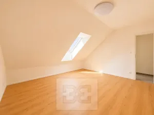 Pronájem bytu 2+1, Střelice, Nová ulice, 72 m2