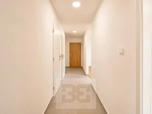 Pronájem bytu 2+1, Střelice, Nová ulice, 72 m2
