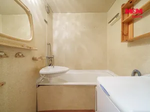 Prodej bytu 2+1, Karlovy Vary - Rybáře, Jana Opletala, 60 m2