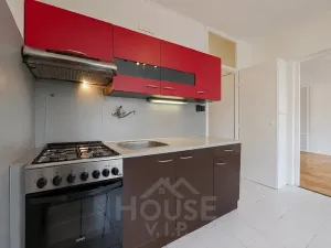 Prodej bytu 2+kk, Praha - Hostivař, Bělinského, 36 m2